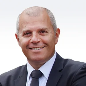 <strong>DR. CHARBEL BOU</strong><br><small style="color:grey">DOCENTE</small>