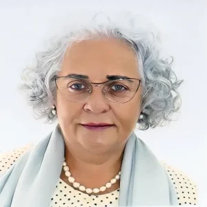 <strong>DRA. AMAIA ITURBURU</strong><br><small style="color:grey">PONENTE</small>